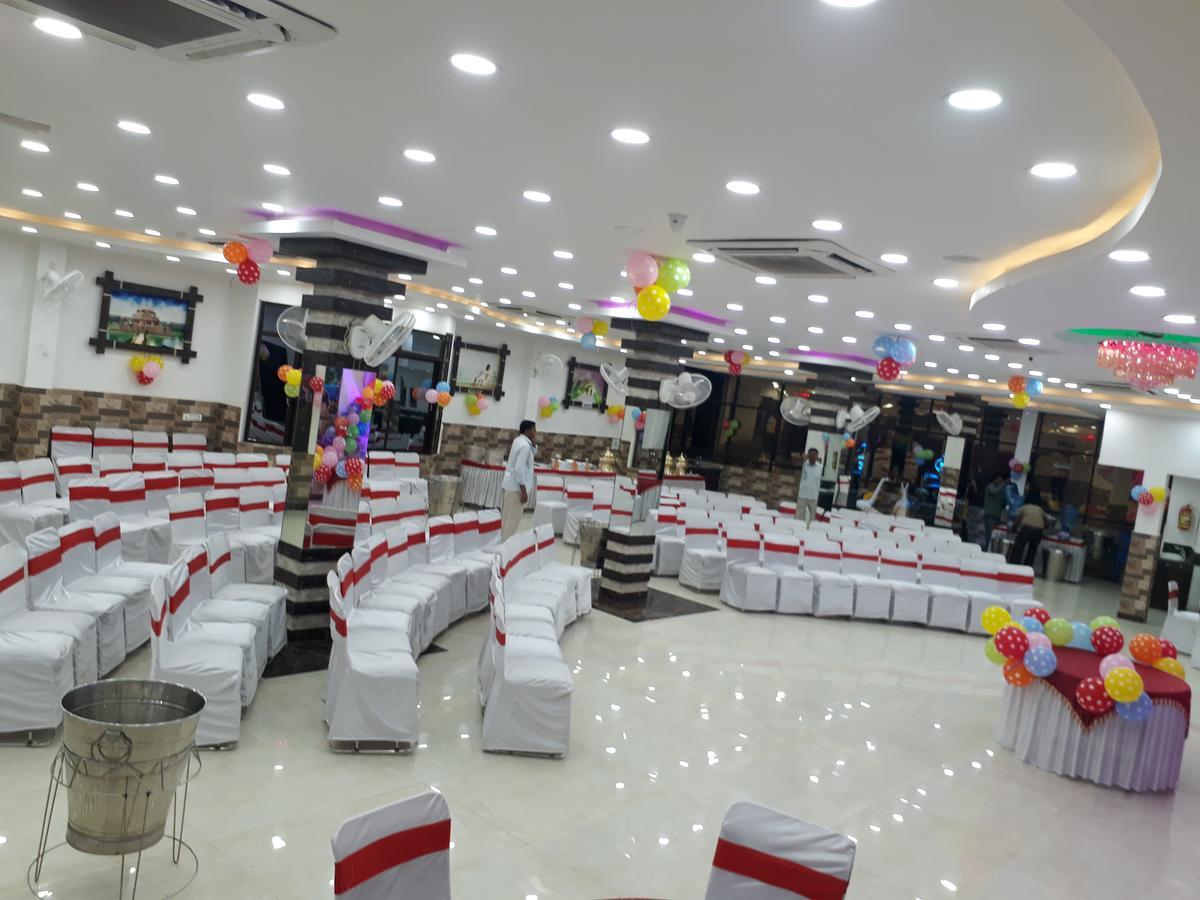 Hotel Natraj Sasaram Exteriér fotografie